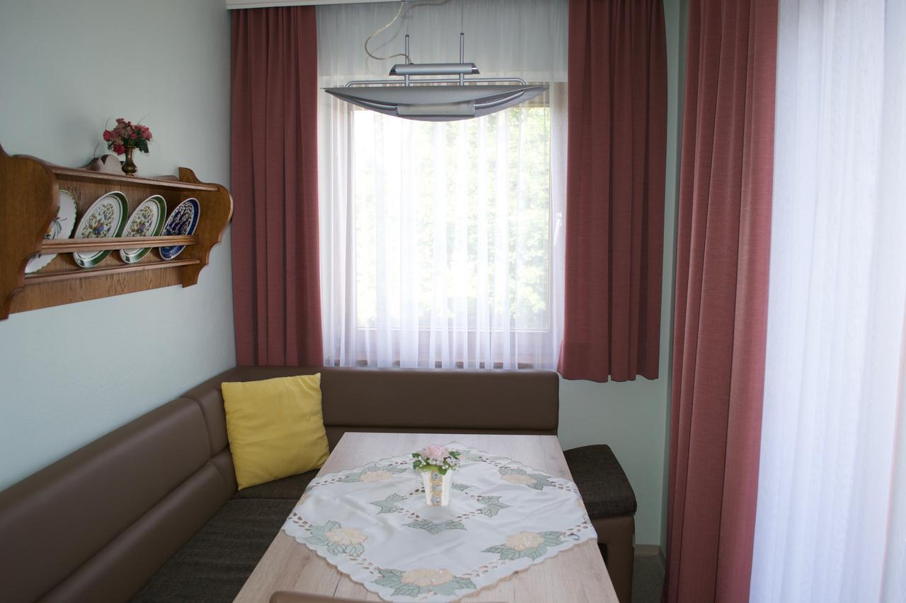 Pension Seerose โดรโบลัค อัม ฟาเคอร์เซ ภายนอก รูปภาพ