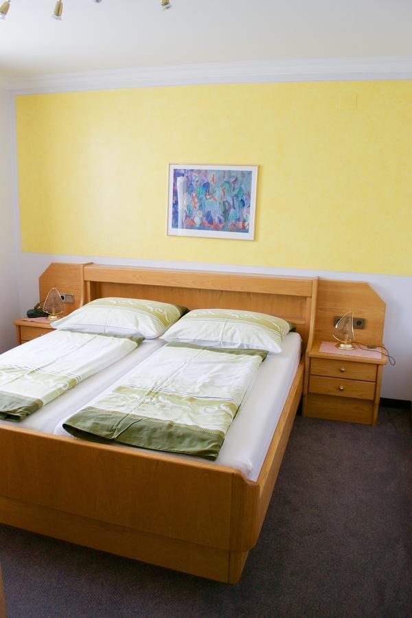 Pension Seerose โดรโบลัค อัม ฟาเคอร์เซ ภายนอก รูปภาพ